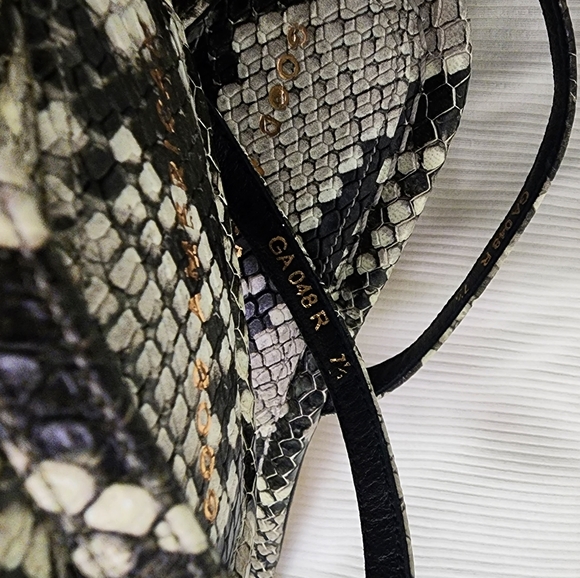 GOOD American Python Stone Square Toe Kitten Heel- Size 7.5 - Picture 5 of 9